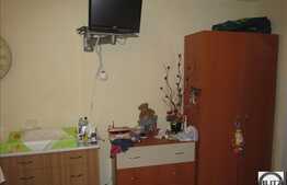 Vanzare 1 camera, 31 mp utili, zona Hotelului Onix! Loc parcare!