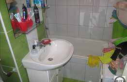 Vanzare 1 camera, 31 mp utili, zona Hotelului Onix! Loc parcare!