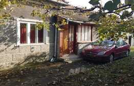 Casa individuala renovabila, 153 mp utili, 700 mp teren, Sannicoara