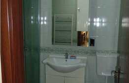 Doar la Blitz ! 2 camere, 57 mp, finisat, mobilat, 2 garaje zona Albini