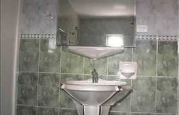 Apartament semidecomandat cu 4 camere in Gheorgheni! Merita vazut!