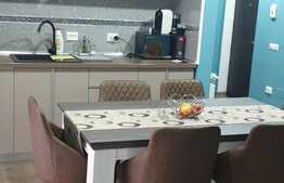 Iti doresti un apartament cochet si modern? Apartamentul perfect pentru tine! Decomandat, curte si loc de parcare!