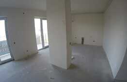 Apartament cu 3 camere si 2 bai, etaj intermediar! zona Platinia Mall