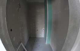 Apartament cu 3 camere si 2 bai, etaj intermediar! zona Platinia Mall