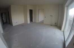 Apartament cu 3 camere si 2 bai, etaj intermediar! zona Platinia Mall