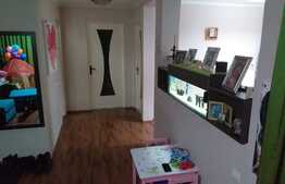 Apartament 3 camere, 59 mp, loc parcare, zona Urusagului