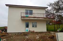 Casa individuala de vanzare, 120 mp utili, 530 mp teren, semifinisat