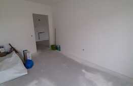 Apartament 2 camere, etaj intermediar, zona Porii