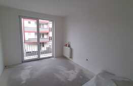 Apartament 2 camere, etaj intermediar, zona Porii