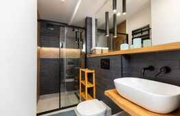 Apartament la prima inchiriere cu doua camere, 47 mp, loc de parcare, semicentral, zona Horea