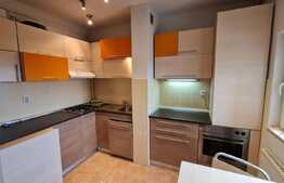 Apartament cu 3 camere, 74 mp, prima inchiriere, parcare, zona P-ta Engels