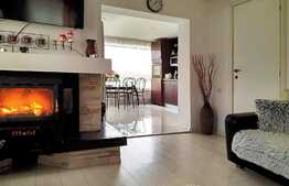 Casa finisata si mobilata, la cheie, semineu, panorama unica!