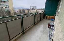 Apartament 2 camere, 43 mp, balcon 10 mp, zona Mercur!