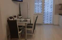 Apartament 3 camere, 60 mp, zona VIVO, loc de parcare