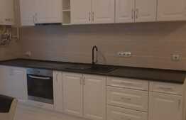 Apartament 3 camere, 60 mp, zona VIVO, loc de parcare