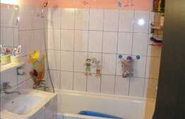 3 camere 67 mp cu 2 balcoane si boxa,  zona Calea Floresti, mobilat complet