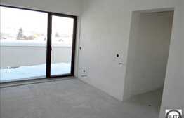 Vanzare 3 camere, 72 mp in imobil NOU, semifinisat