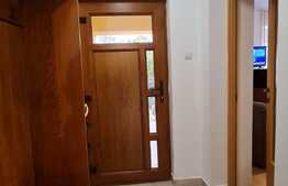 Casa 96 mp, 4 camere, 2 parcari, 100 mp teren, zona Sanex
