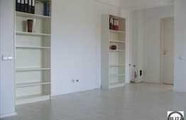 Apartament mobilat, 4 camere, in zona linistita, 114 mp utili!