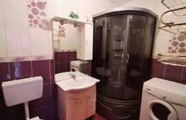 2 balcoane, etaj intermediar, zona Florilor