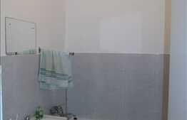 1 camera de vanzare, decomandat, 32 mp ,cu  balcon in zona Porii, 
COMISION 0%