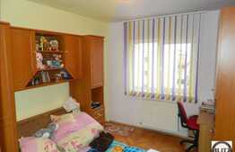 Vanzare 3 camere decomandate + 20 mp boxa pentru depozitare, integral renovat