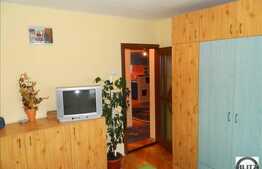 Vanzare 3 camere decomandate + 20 mp boxa pentru depozitare, integral renovat