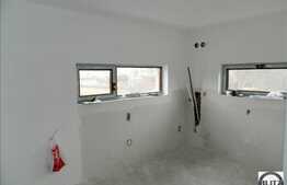 Vanzare 3 camere, 90 mp utili cu  12 mp TERASA + 202 mp cota parte teren