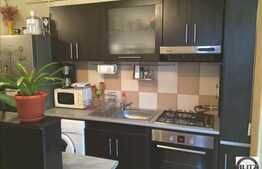 De vanzare 2 camere, 54 mp, zona Sub Cetate! Loc parcare cu CF!