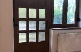 Apartament de inchiriat, 56 mp, parcare, zona Hotel Napoca, potrivit pentru sediu birouri