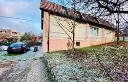 Casa individuala, 8 camere, 350 mp, curte de 350 mp, parcare, garaj, zona strazii Marginasa