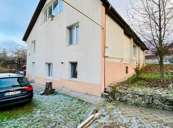 Casa de închiriat 8 camere Central - 58504CI | BLITZ Cluj-Napoca | Poza1