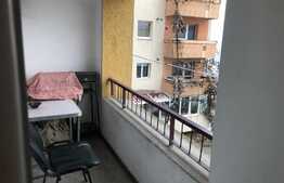 Apartament 2 camere, decomandat, 55 mp, zona strazii Lunii