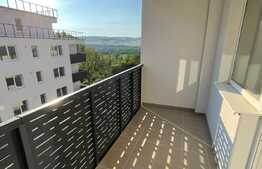 Daca vrei panorama, CF, si 48mp compartimentati optim in zona Vivo...