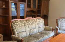 Apartament la casa cu 3 camere, 82 mp+100 mp curte, parcare, cheltuieli incluse, zona calea Baciului