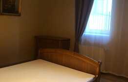 Apartament la casa cu 3 camere, 82 mp+100 mp curte, parcare, cheltuieli incluse, zona calea Baciului