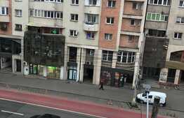 Apartament de inchiriat cu doua camere decomandate, 60 mp, zona Piata Cipariu