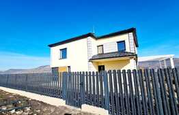 Casa individuala, panorama superba, 155 mp utili, 500 mp teren!