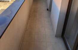 Apartament de lux cu 2 dormitoare, balcon 10 mp, parcare, zona centrala