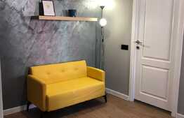 Apartament de lux cu 2 dormitoare, balcon 10 mp, parcare, zona centrala