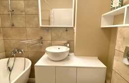 Apartament LUX cu 1 camera, decomandat, 50 mp, parcare