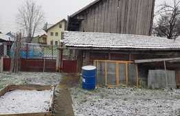 Casa renovabila, 60 mp utili, 619 mp teren, zona strazii Oasului