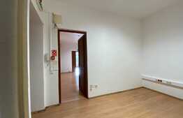 Cladire istorica Ultracentrala, 600 mp, ideal clinica sau sediu de firma