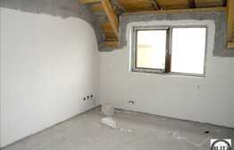 4 camere de vanzare 120 mp , 60 mp cota parte teren