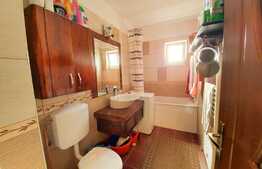 Vanzare 3 camere, zona strazii Sub Cetate!