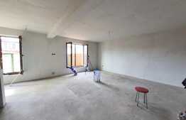 Vanzare duplex 175 mp utili, 330 mp teren, zona BMW!