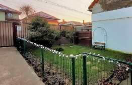 Casa cuplata 45 mp utili, teren 346 mp, cartier Bulgaria!