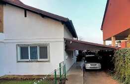 Casa cuplata 45 mp utili, teren 346 mp, cartier Bulgaria!