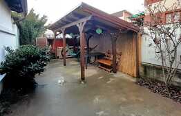 Casa cuplata 45 mp utili, teren 346 mp, cartier Bulgaria!