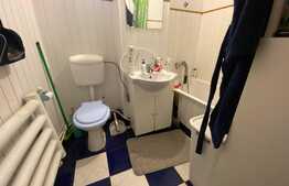 Apartament 2 camere, decomandat, balcon mare, in zona strazii Vânătorului